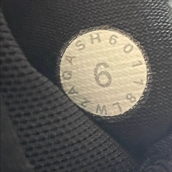 LULULEMON Flow Y Bra *Nulu in Black sz 6 - Picture 5 of 5